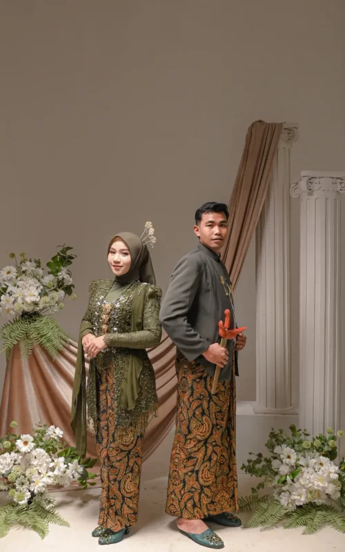 Jejantung ing kalbu 🤍Big thanks to - Mua & Attire - @milleniard_mua Fg & Studio - @studiobawah (11)