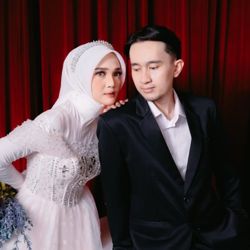 Prewedding Story Foto @alterastudio.co Mua @nariscamakeup Alamat Studio - Ruko Cyrilla , Jogoneg (4)