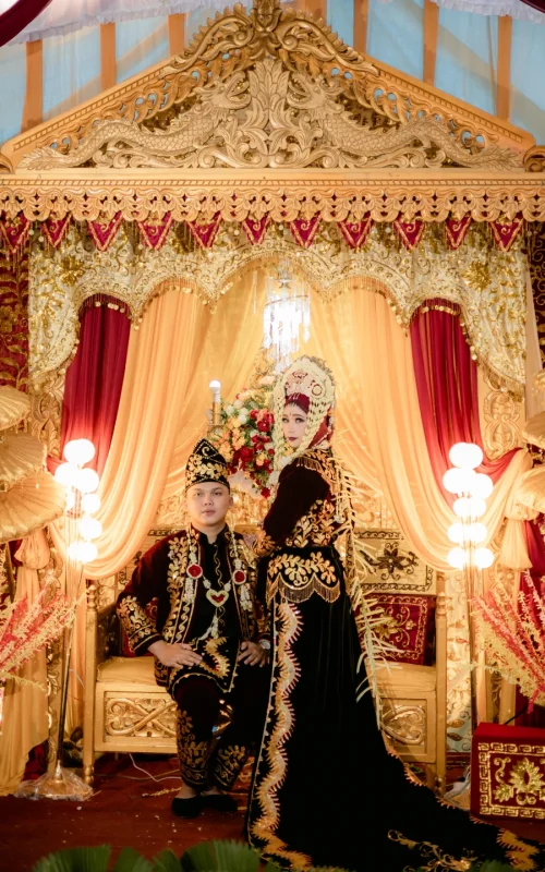 Adat Banjar Pelaminan Banjar Asli Makeup By Nazmahrizka Makeupbooking Hub Di Bio Akadn 4