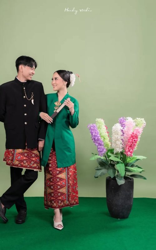Prewedding Studio Adat Betawi Foto Hendryphotovenue Hendry Studiomakeup Tarariccimakeu 7